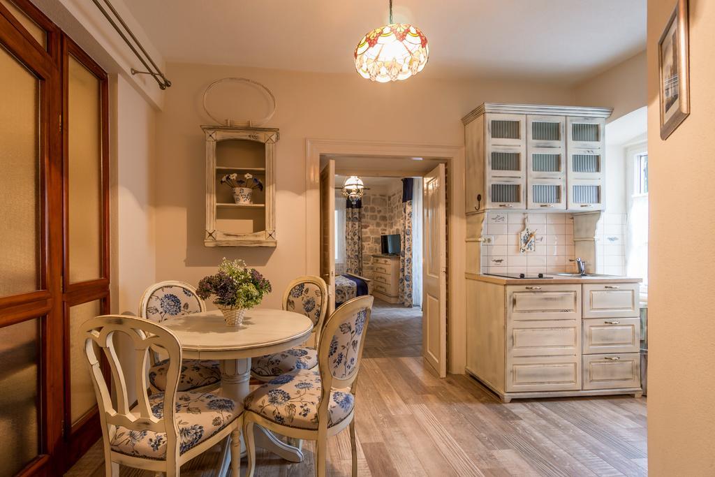 קוטור Apartments Leo חדר תמונה